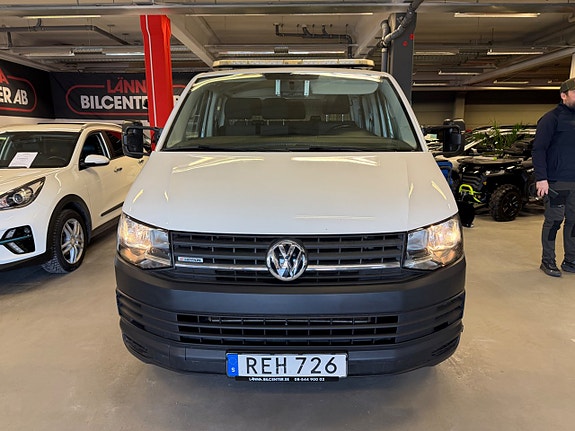 Volkswagen Transporter 4 of 5
