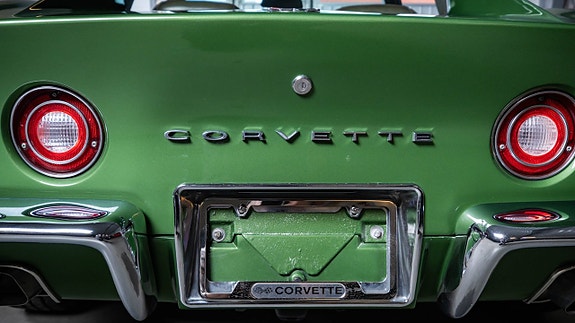 Chevrolet Corvette 16 of 16