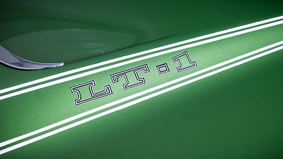 Chevrolet Corvette 8 of 16