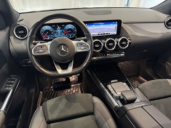 Mercedes-Benz GLA180 d 5 of 13