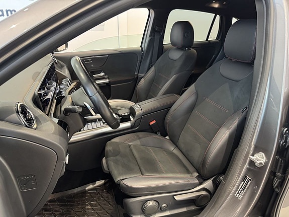 Mercedes-Benz GLA180 d 4 of 13