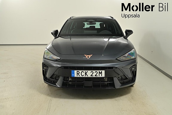 Cupra Leon 2 of 5