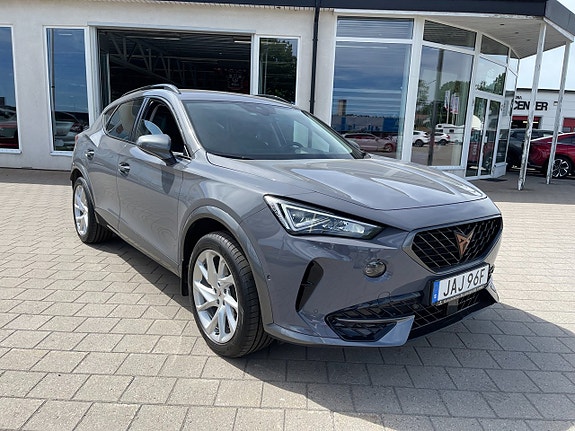 Cupra Formentor e-HYBRID 3 of 5