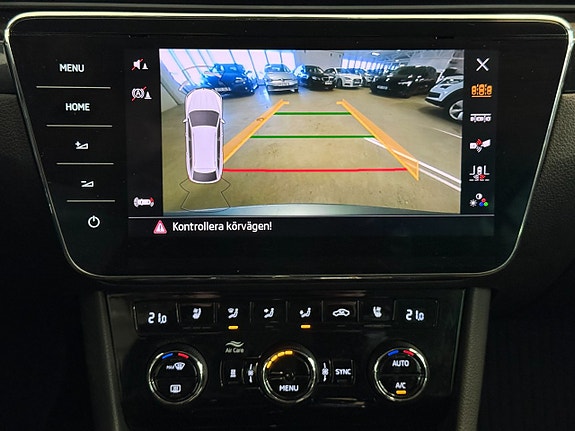 Skoda Superb 11 of 15