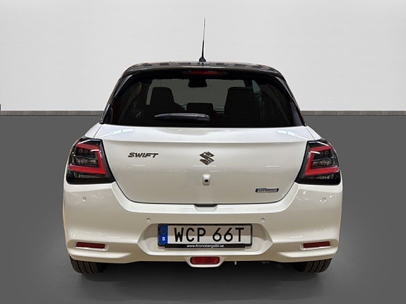 Suzuki Swift 5 of 5