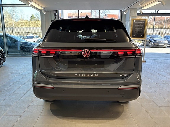 Volkswagen Tiguan 7 of 22