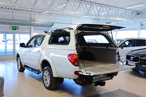 Mitsubishi L200 8 of 26
