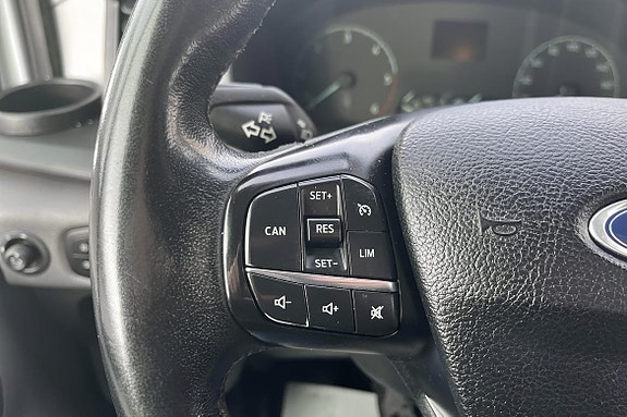 Ford Transit 11 of 15
