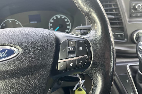 Ford Transit 10 of 15