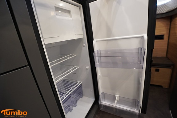 Malibu Van 640 LE K diversity GT skyview,Dieselpanna,4000kg 9 of 19