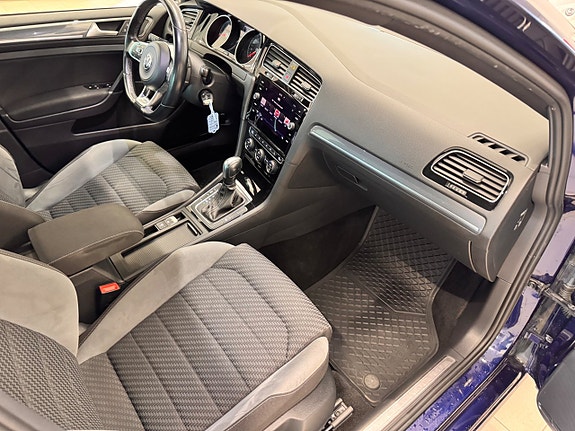 Volkswagen Golf I 7 of 20