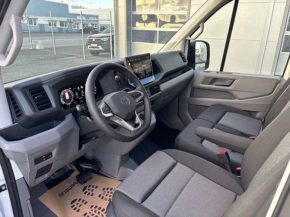 Volkswagen Crafter 10 of 13