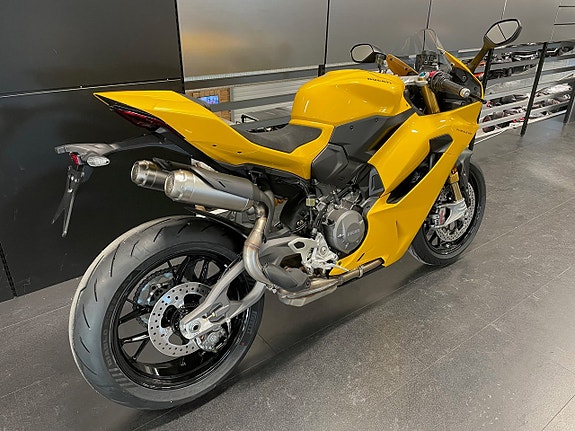 Ducati Panigale V2 S *Kampanj 10 000:-* Ducati Yellow för omg lev 5 of 5