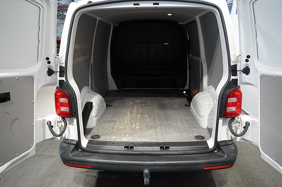 Volkswagen Transporter 4 of 5