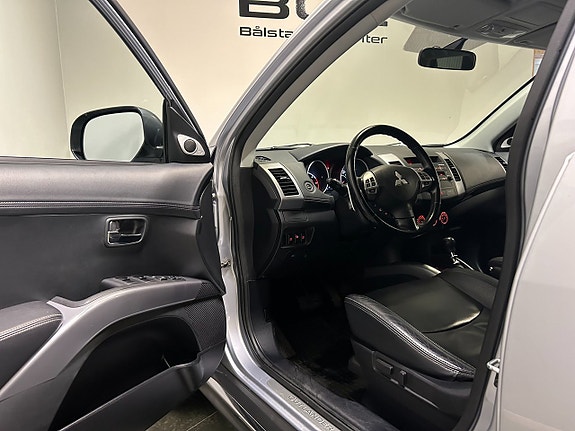 Mitsubishi Outlander 11 of 24