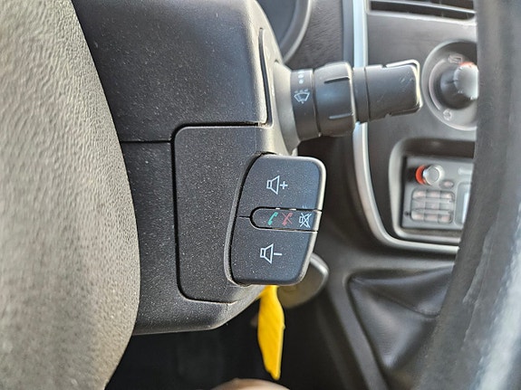 Renault Kangoo Express 18 of 21