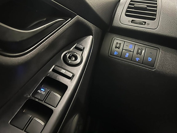 Hyundai ix20 15 of 16
