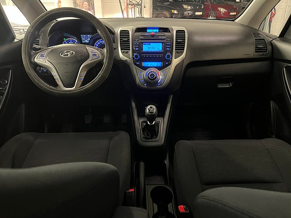 Hyundai ix20 8 of 16