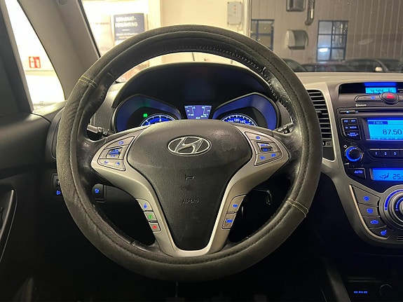 Hyundai ix20 10 of 16