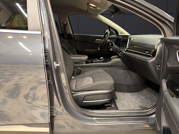 Kia Sportage 12 of 30