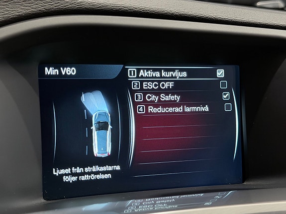 Volvo V60 Cross Country 30 of 30