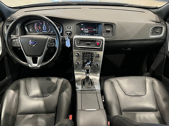 Volvo V60 Cross Country 20 of 27