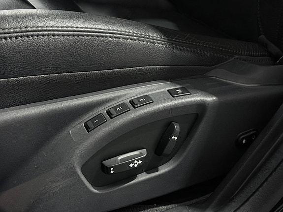 Volvo V60 Cross Country 15 of 30
