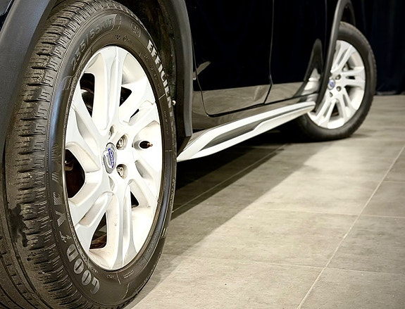 Volvo V60 Cross Country 6 of 30
