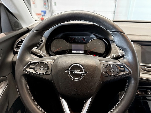 Opel Grandland X 7 of 15