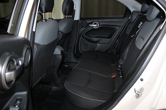 Fiat 500X 14 of 23