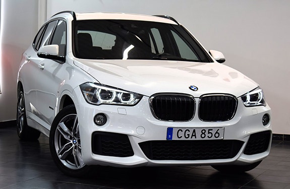 BMW X1 3 of 5