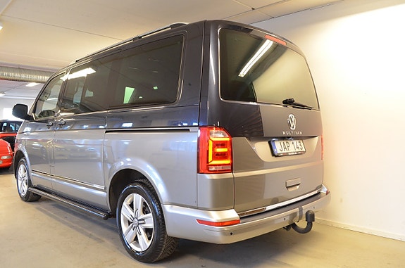 Volkswagen Multivan 6 of 23