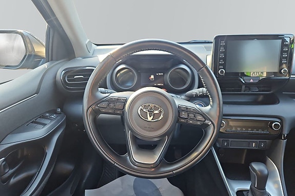 Toyota Yaris 10 of 11