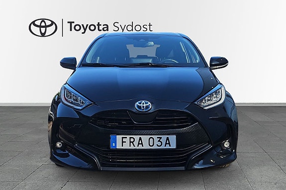 Toyota Yaris 6 of 11
