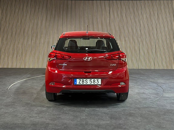 Hyundai i20 4 of 5