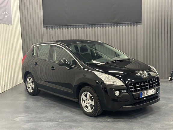 Peugeot 3008 2 of 5