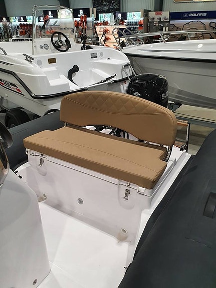 Tempest 430 Suzuki DF30 ABRIS Crazy Deal Spara 90 000kr 3 of 5