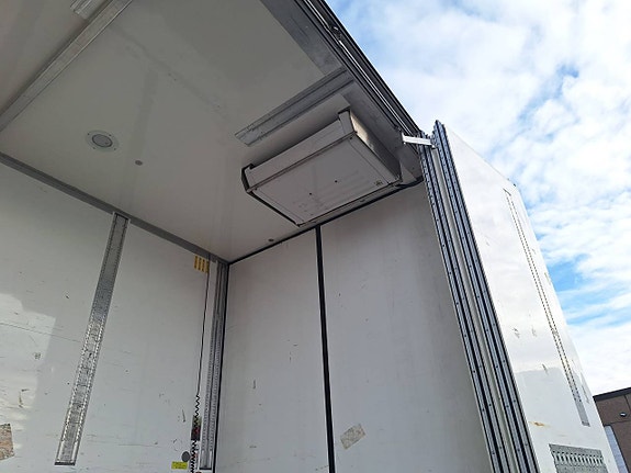 Vovlo FH 6x2 Gas Skåp FRC 7 of 12
