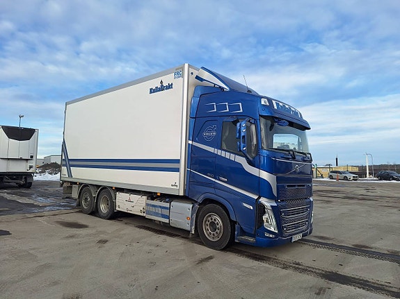 Vovlo FH 6x2 Gas Skåp FRC 3 of 5