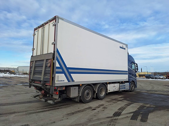 Vovlo FH 6x2 Gas Skåp FRC 4 of 5