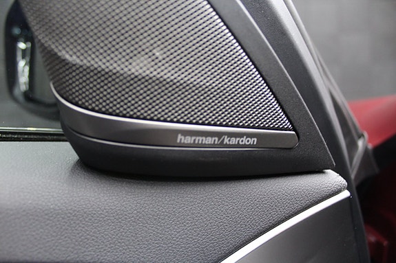 BMW 530e 12 of 28