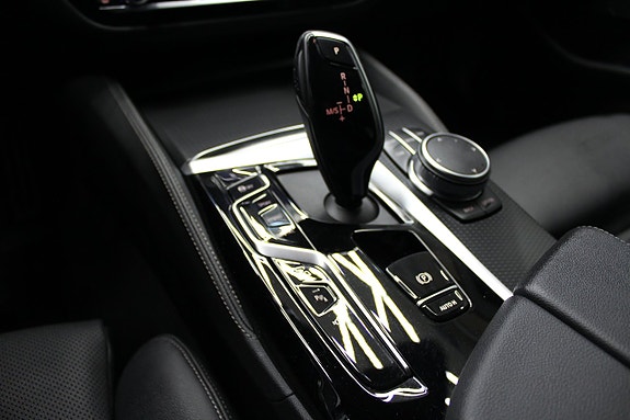 BMW 530e 18 of 28