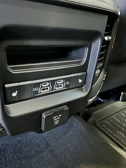 RAM Dodge 2500 8 of 14