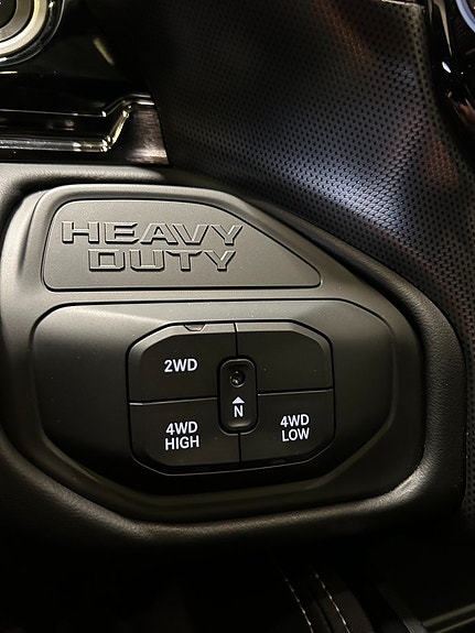 RAM Dodge 2500 9 of 14