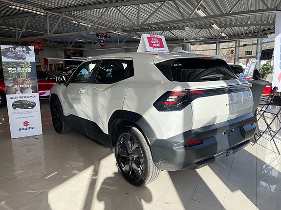 Suzuki eVitara 4 of 5