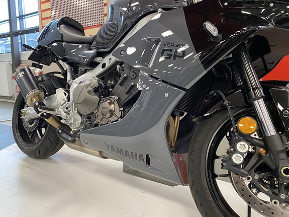 Yamaha XSR900 GP Demo Extrautrustad! 6 of 7