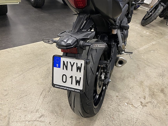 Yamaha MT-07 Y-AMT Demo - 544 mil 5 of 8