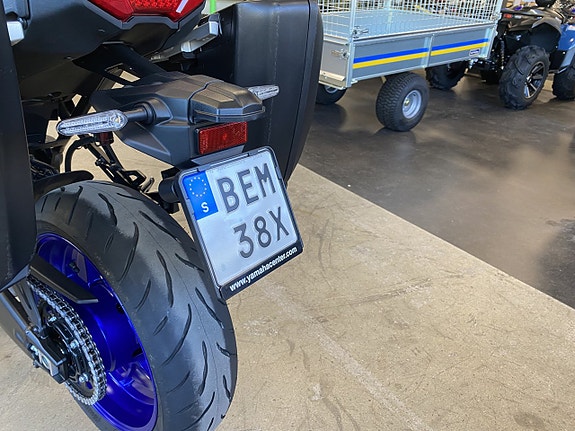 Yamaha TRACER 9 GT+ ICON PERFORMANCE 6 of 8