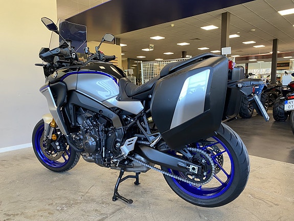 Yamaha TRACER 9 GT+ ICON PERFORMANCE 7 of 8