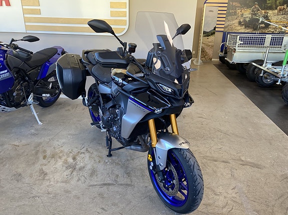 Yamaha TRACER 9 GT+ ICON PERFORMANCE 4 of 8